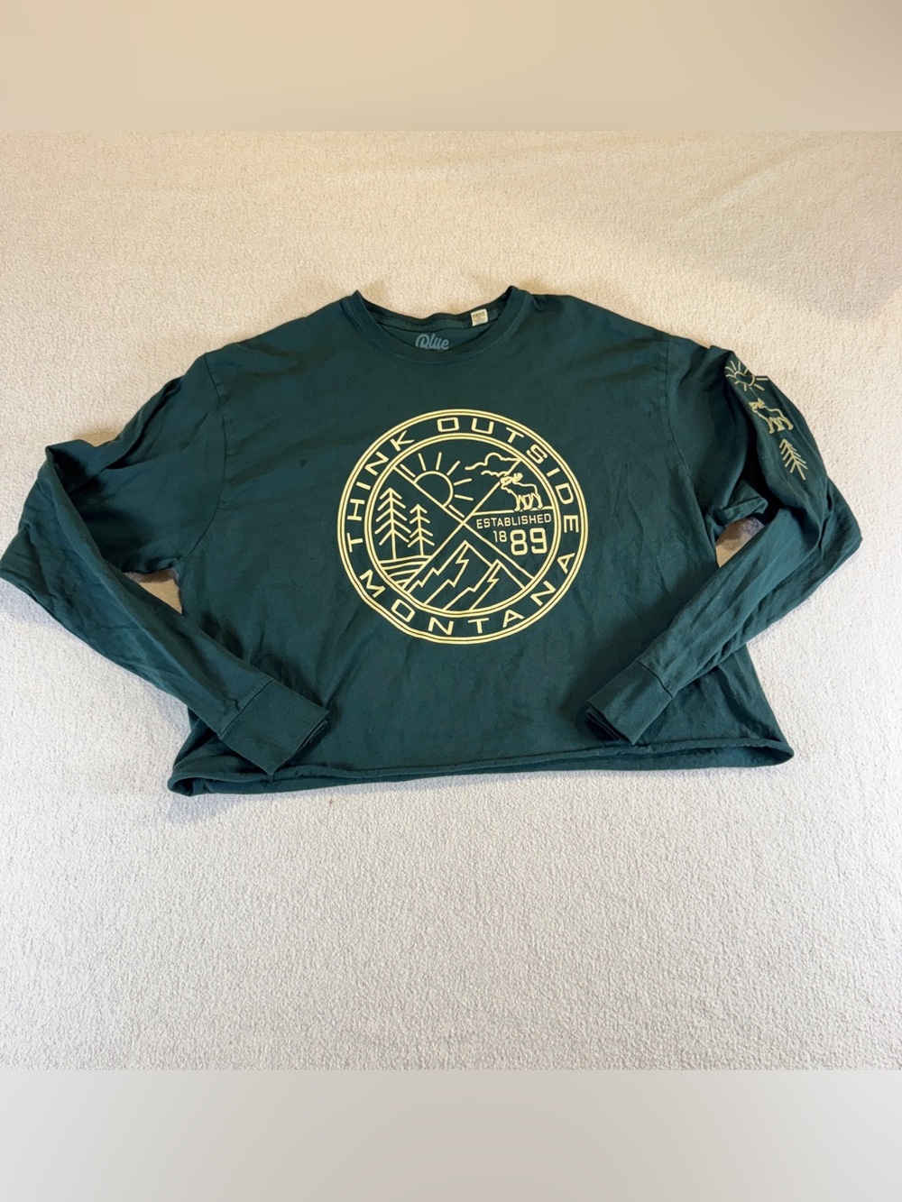 Montana Think Outside‎ Graphic Long Sleeve Tee Womens Size Large Forest Green